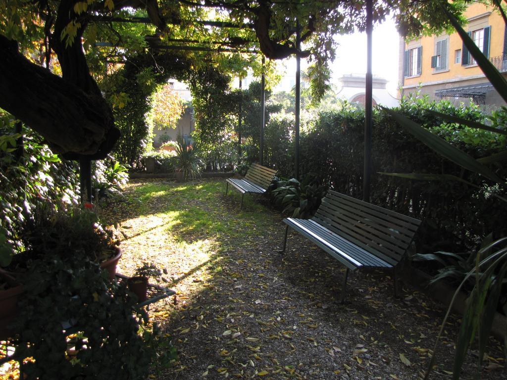 Hotel Casa Santo Nome Di Gesu Florencja Zewnętrze zdjęcie